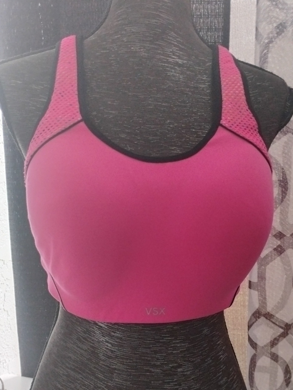 VICTORIA SECRET VSX SPORT BRA 38D